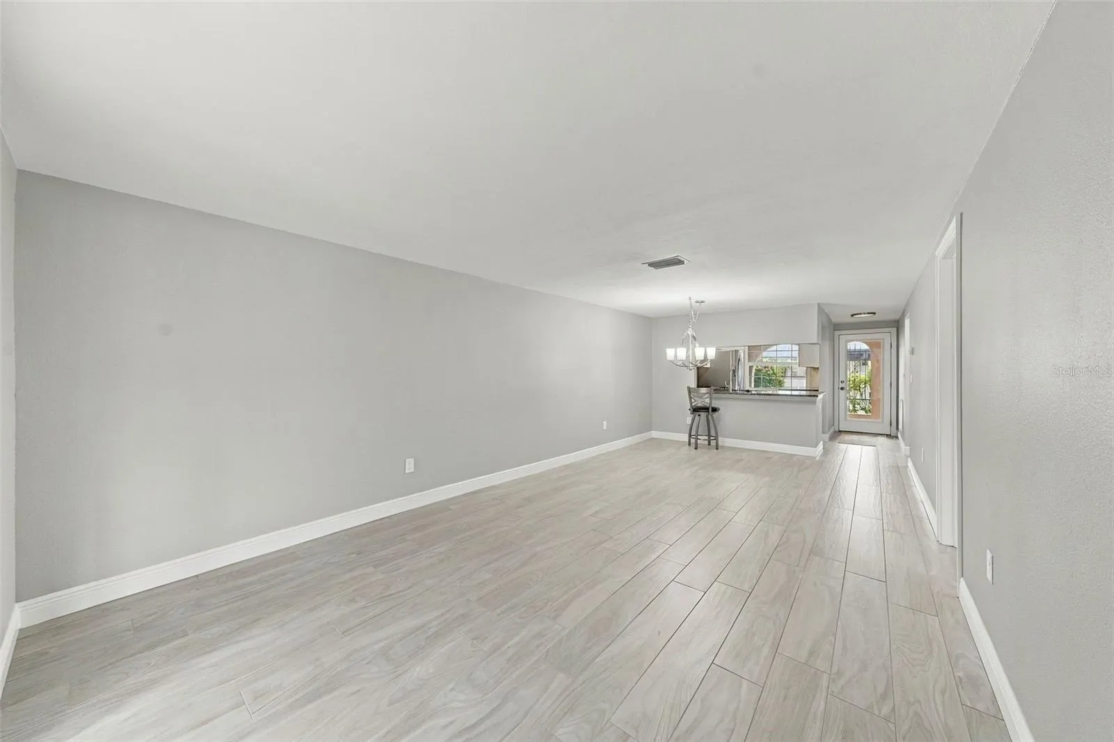 Dining & Living room