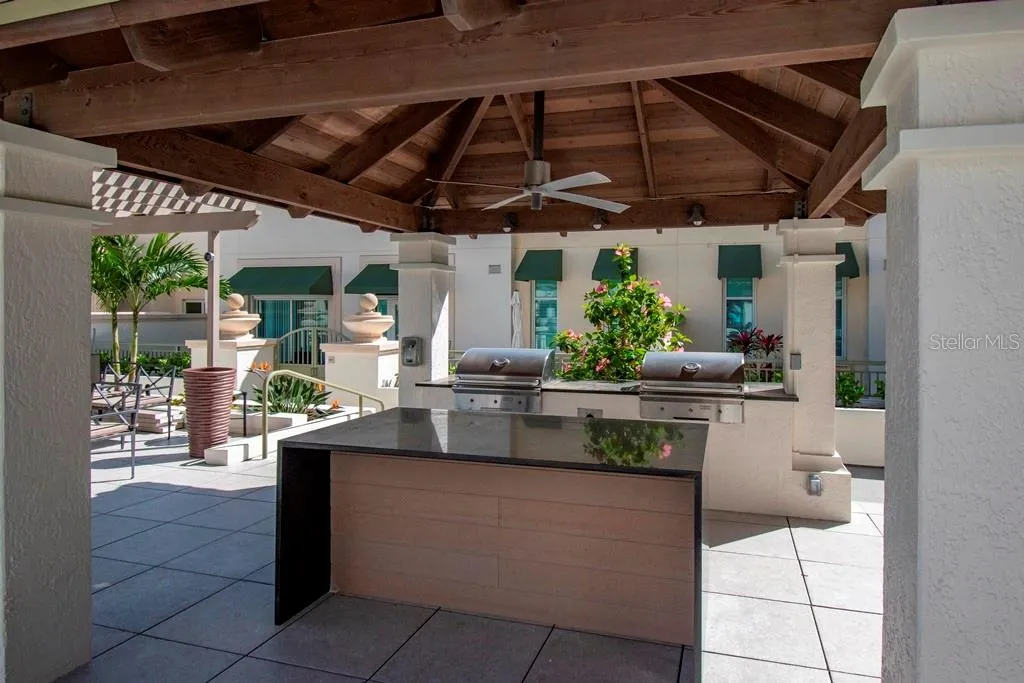 BBQ Area on 4th Floor Amenity Deck