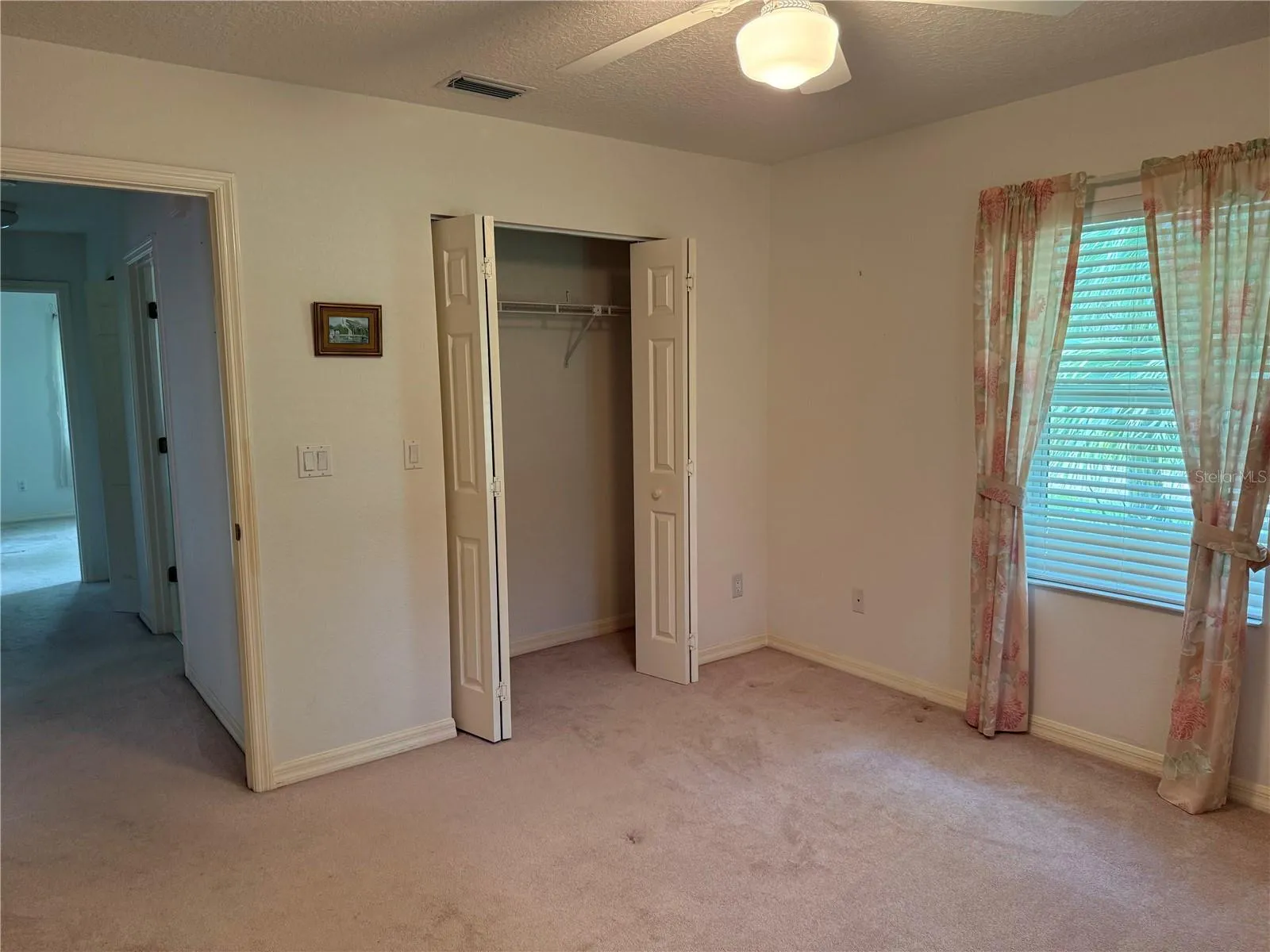 Guest bedroom 2