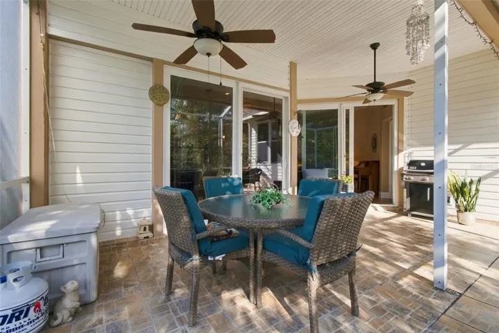 Screened and covered (+ uncovered) lanai off Family Room & Living Room