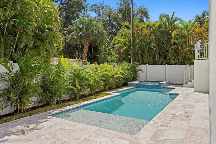 Outdoor oasis