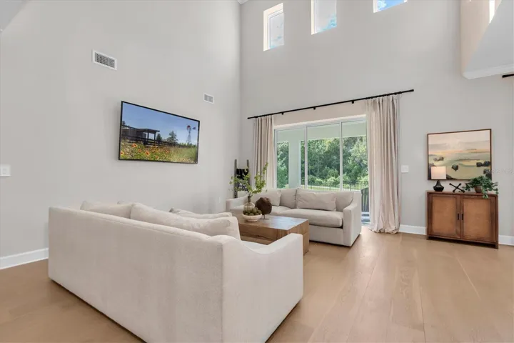 Open Main Living Layout