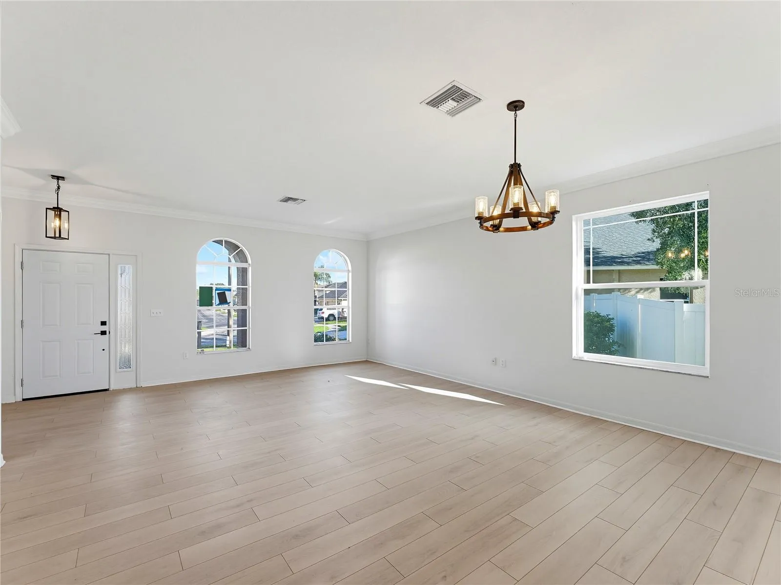 Living and dining room