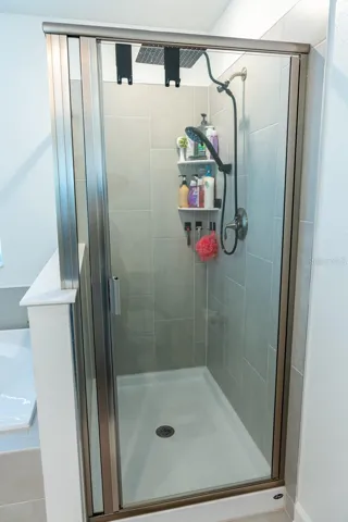 Main Bedroom Shower