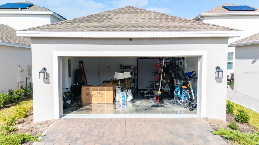 Garage 1