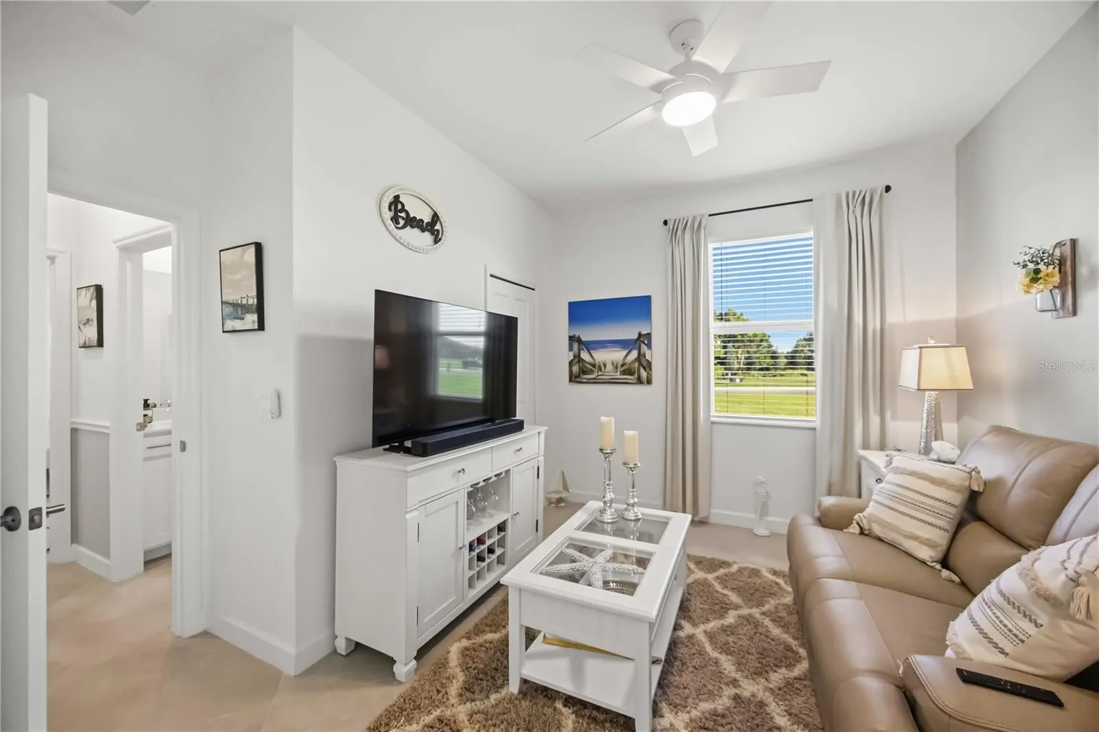 Den/ Bedroom 3