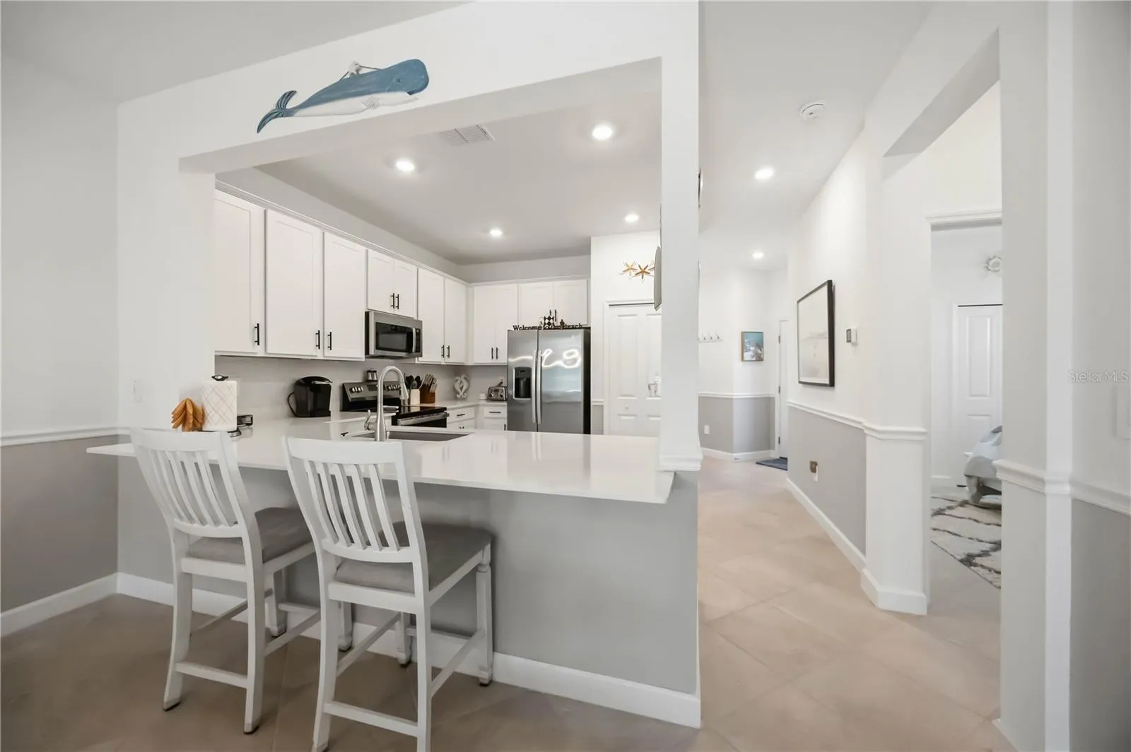Breakfast bar
