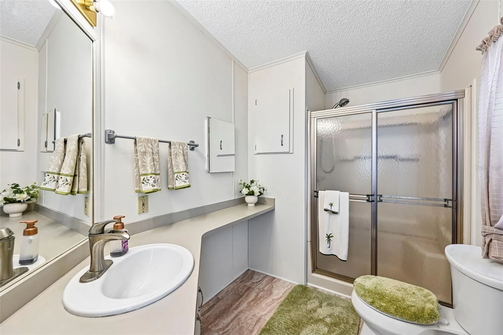 Primary Bathroom with Walk-in Shower