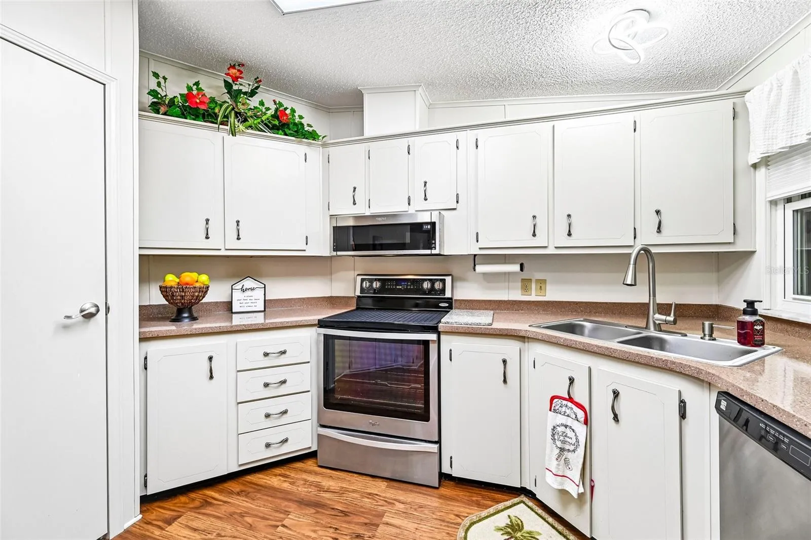 Double Sink in Kitchen with Garbage Disposal