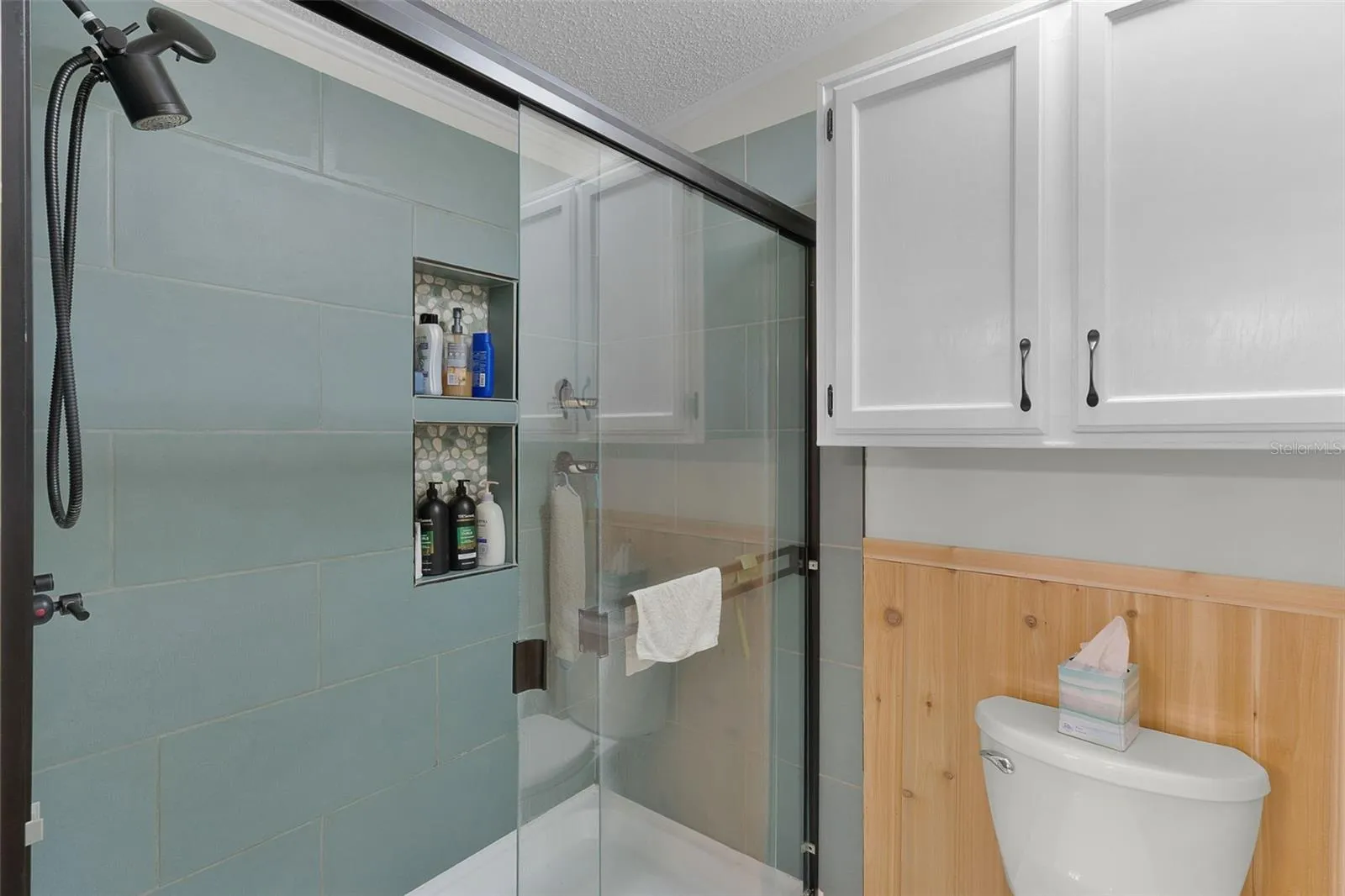 Primary Shower