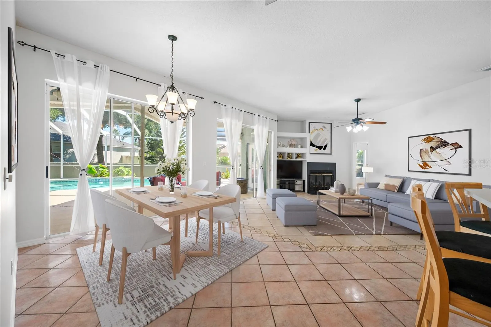 Family Room &amp; Dining Area - VIRTUALLY STAGED