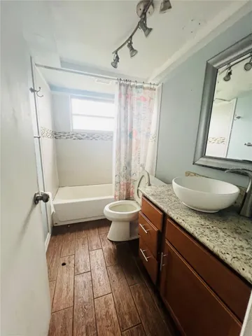 BATH 1