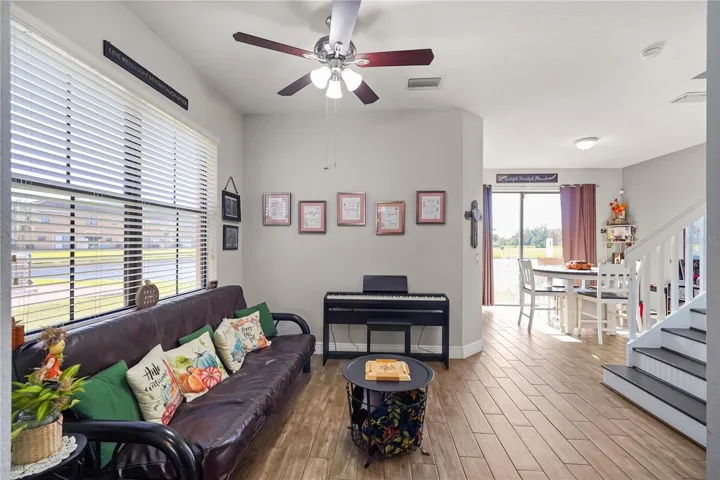 Living room/Dining room