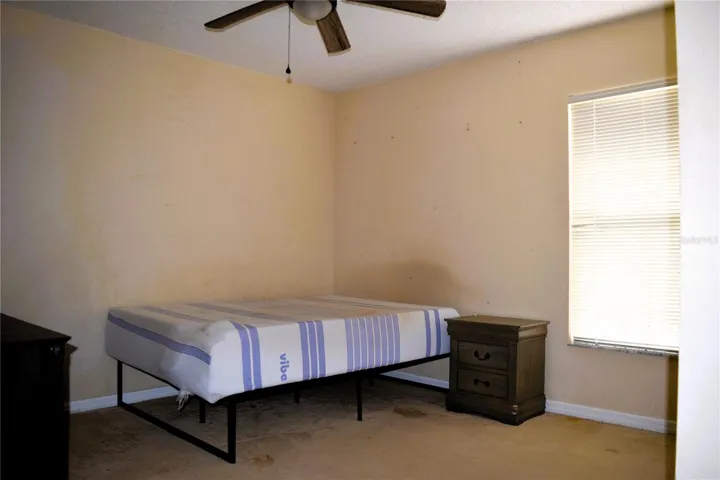 2 nd bedroom