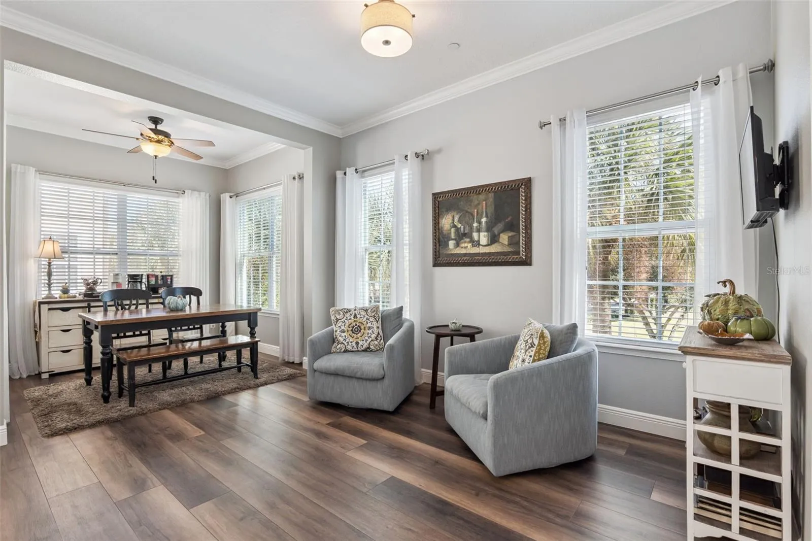 Dining and sitting area off of kitchen