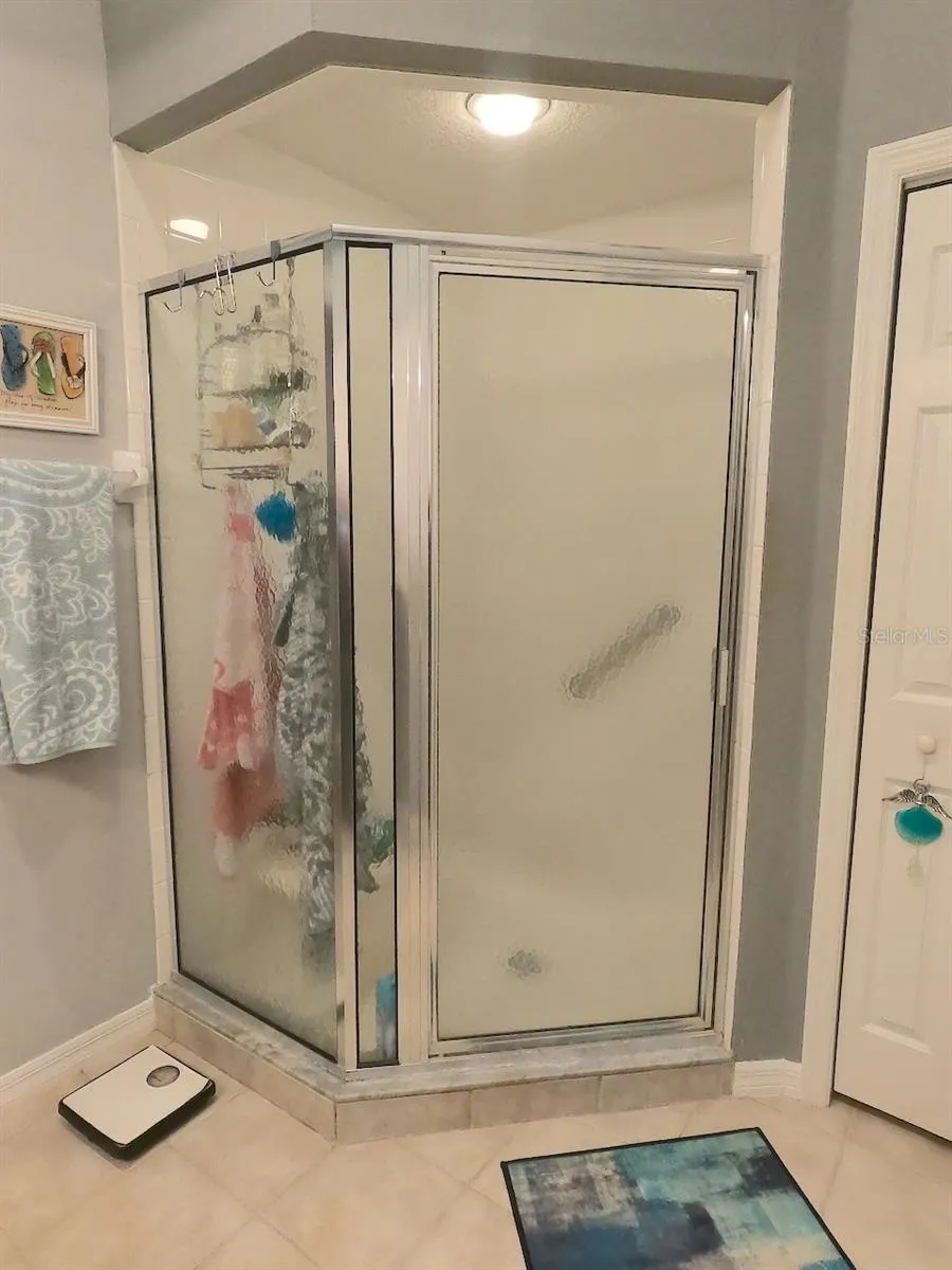 Master Shower V2