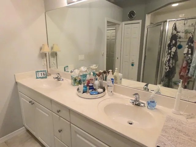 Master Bath V3