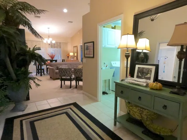Hall V2