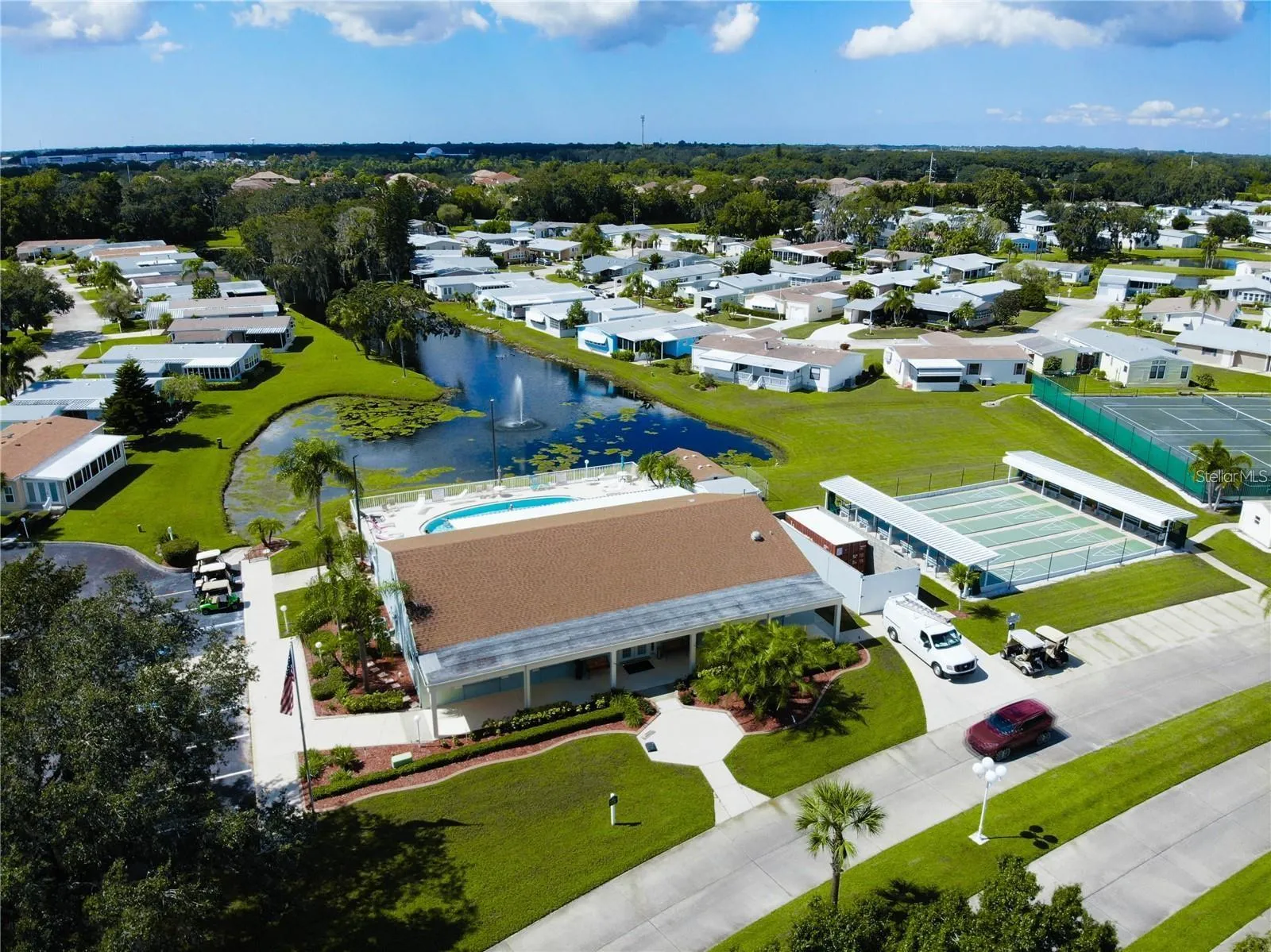 Clubhouse &amp; Shuffleboard