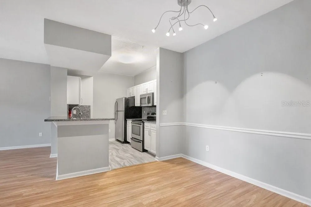 Dining into Kitchen