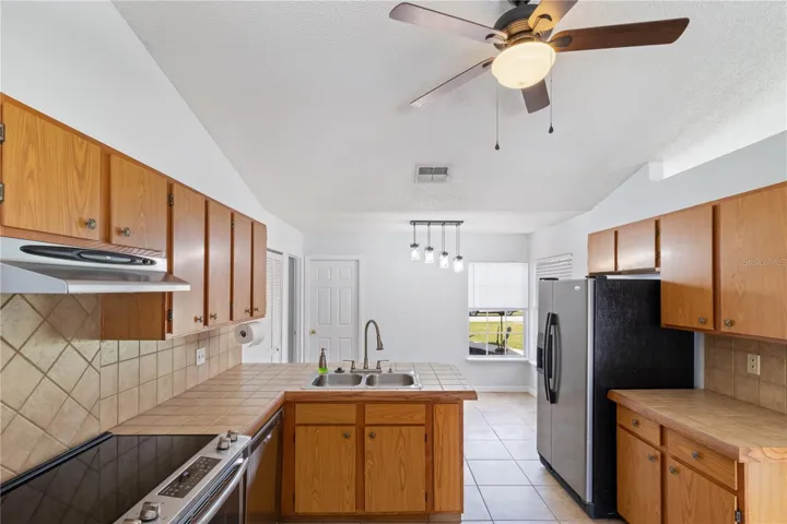 Kitchen to Breakfast Nook