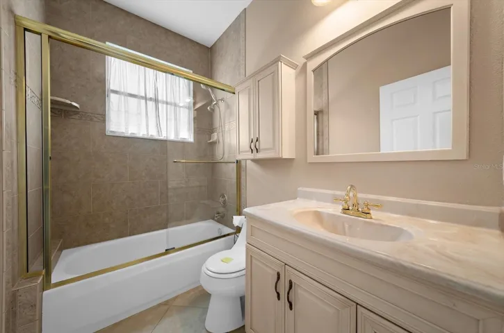 2nd Bathroom