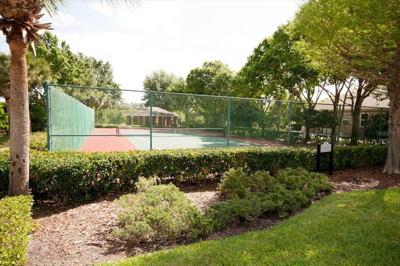 Sylvan Lake Reserve Community Tennis Court