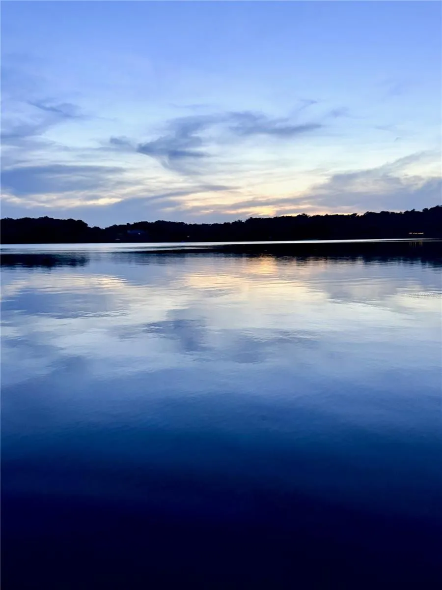 Lake Gibson