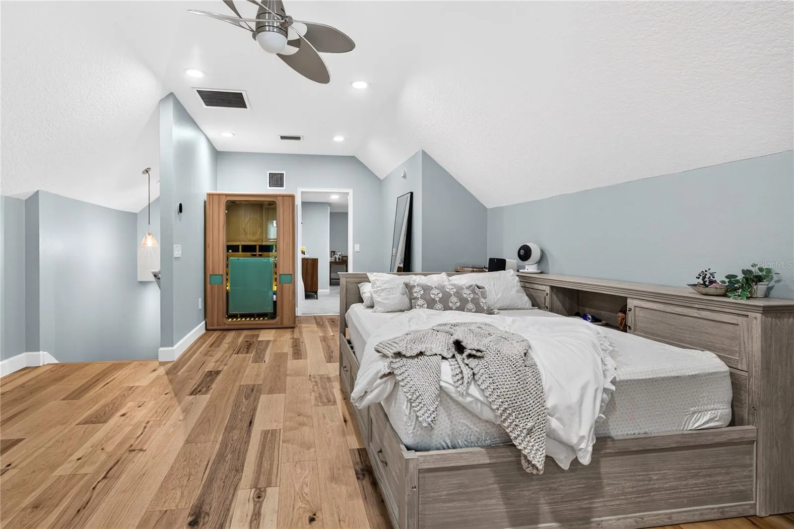 Upstairs Bedroom