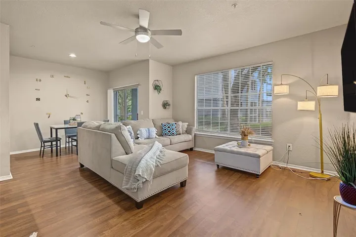 Large Open Living Room - 13123 Sanctuary Cove Drive - Unit 104