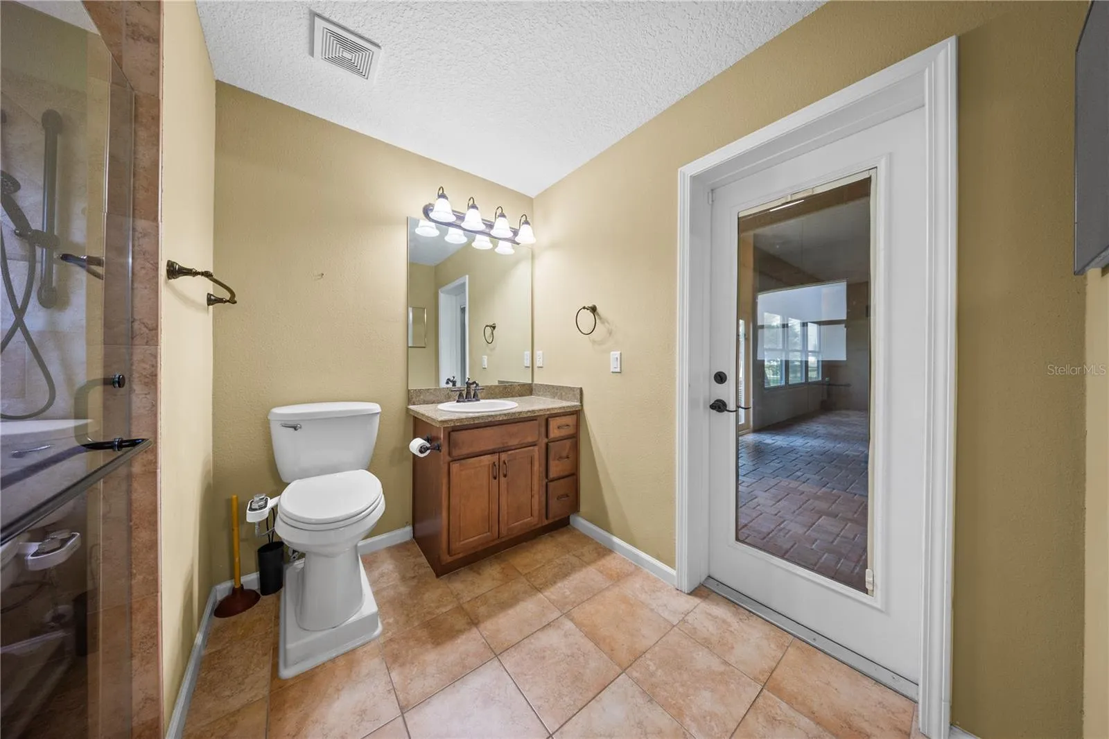 Bathroom 2