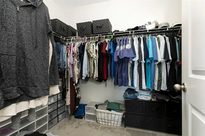 owners suite closet