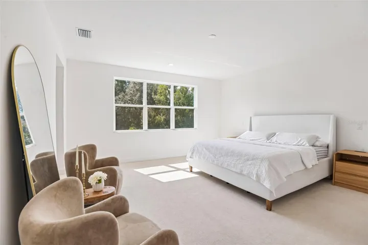 Primary Suite - Upstairs