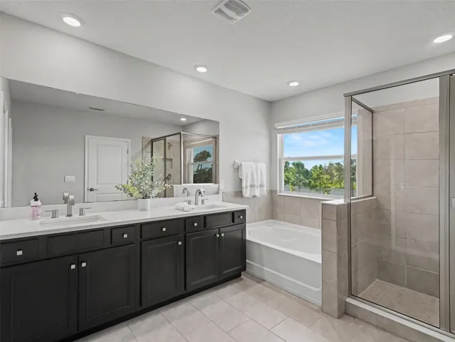 5-piece bathroom