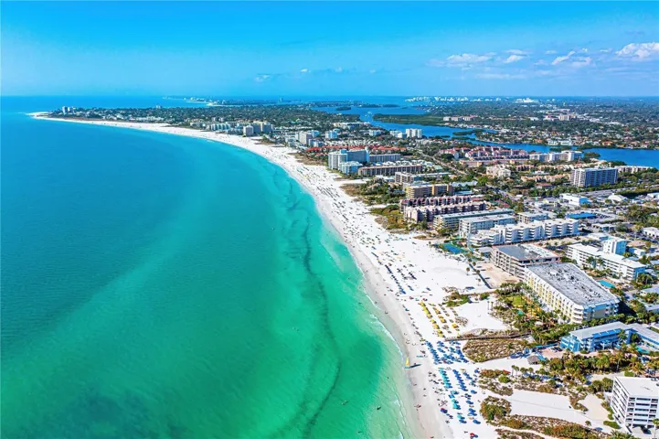Siesta Key nearby