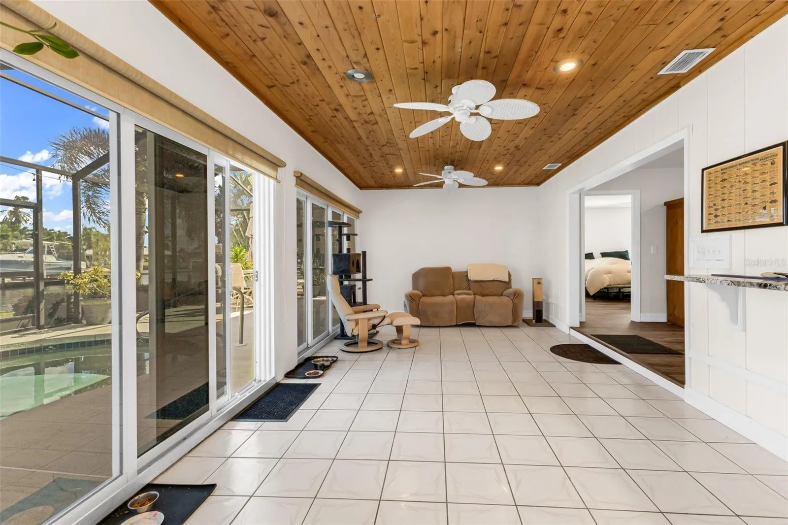 Remaining lanai under air