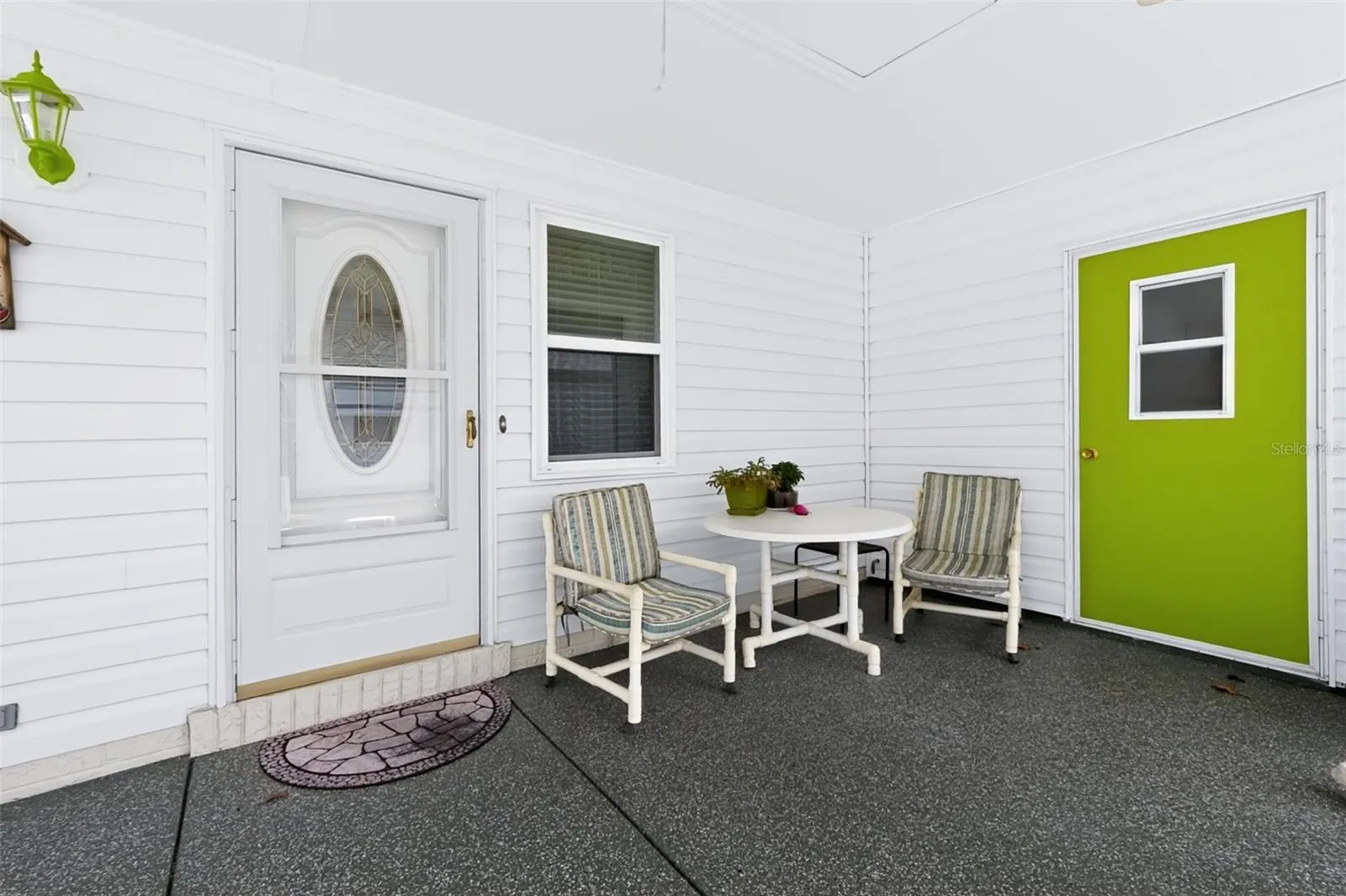 Covered patio area