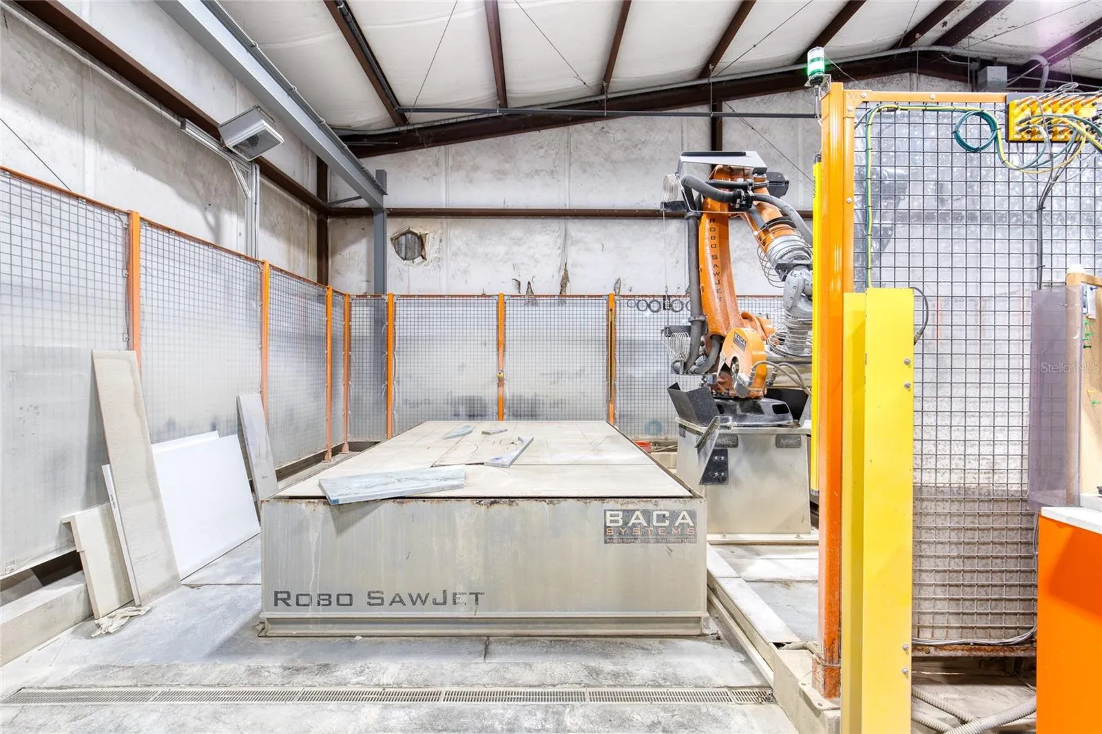 Stoneworks Cut Saw