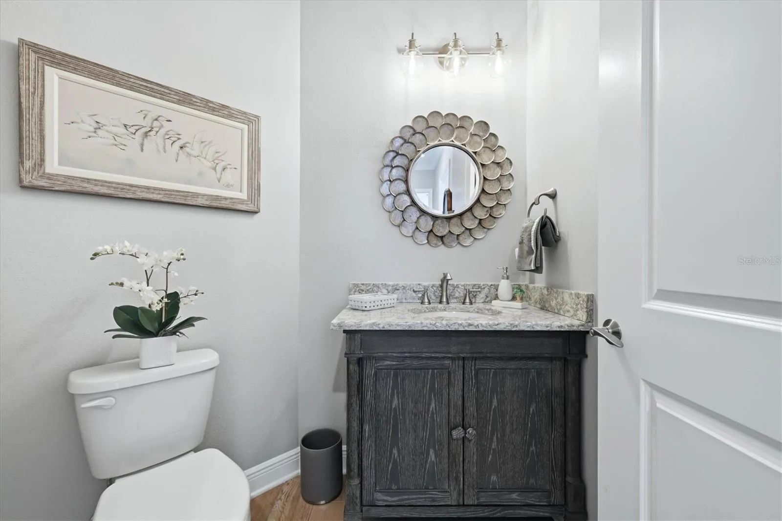 Powder room