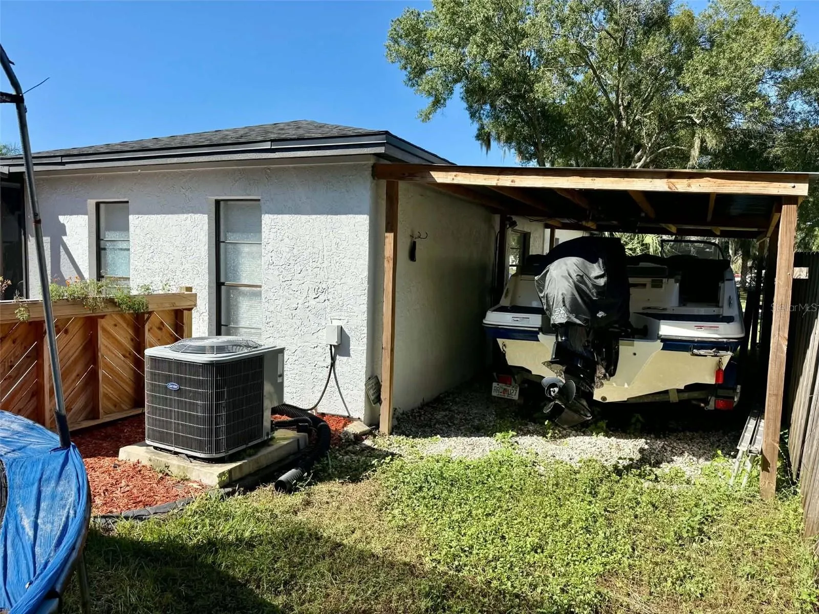 Carport