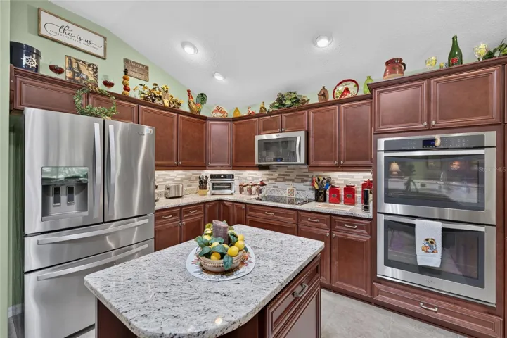 Chefs' kitchen with double oven.
