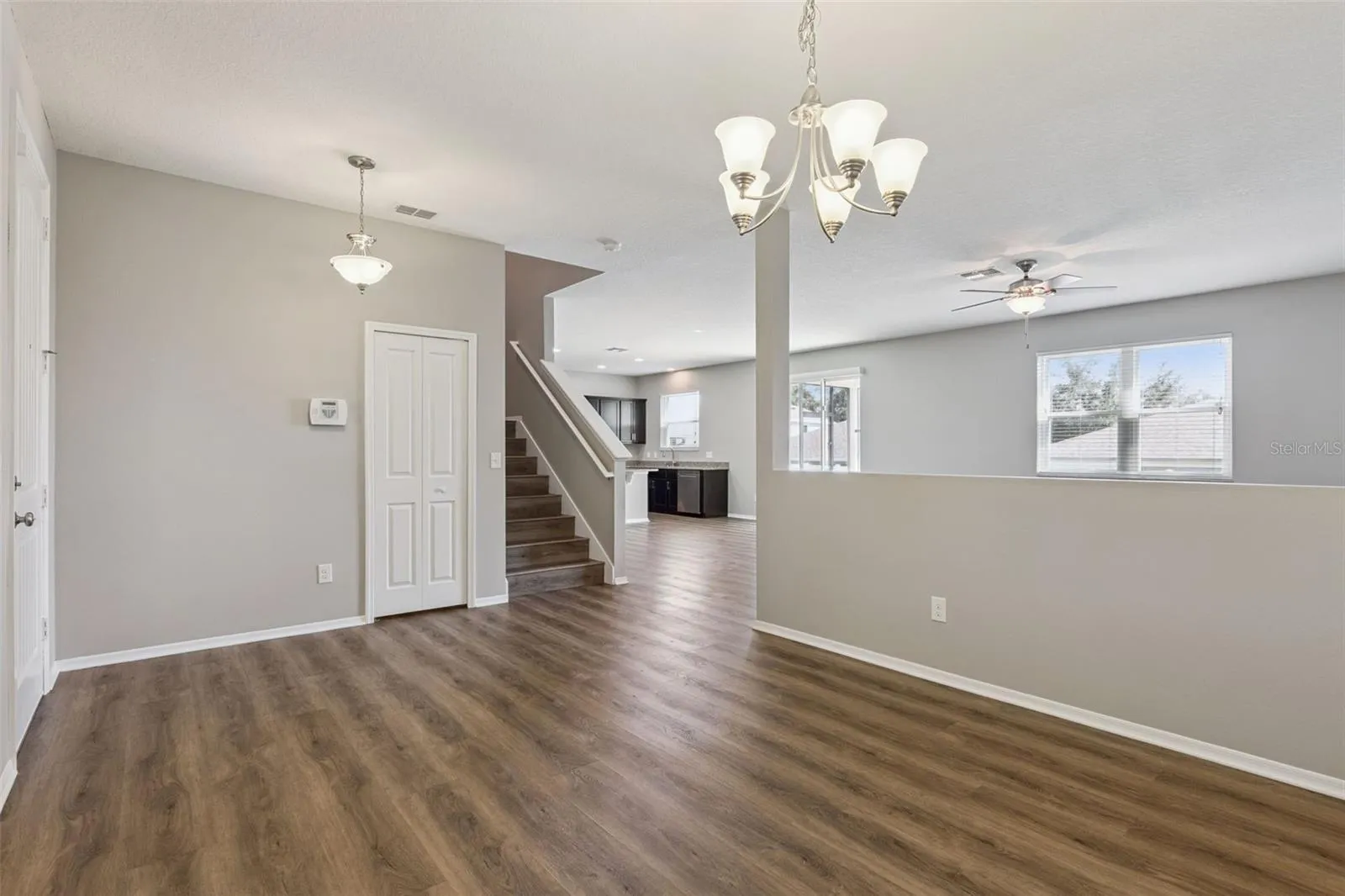 Dining Room, Great Room & Kitchen Comnbo