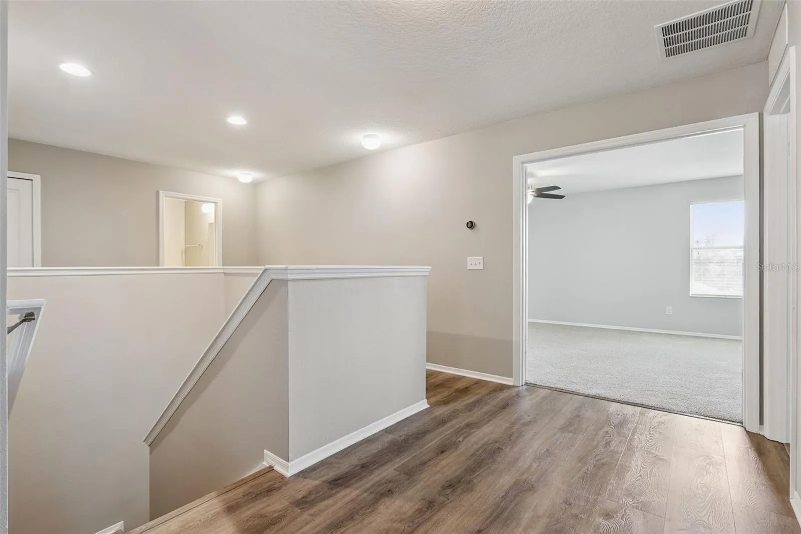 2nd floor loft area