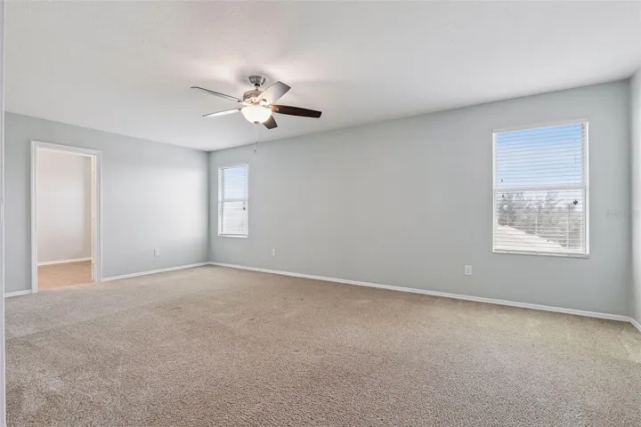 Light & bright primary suite