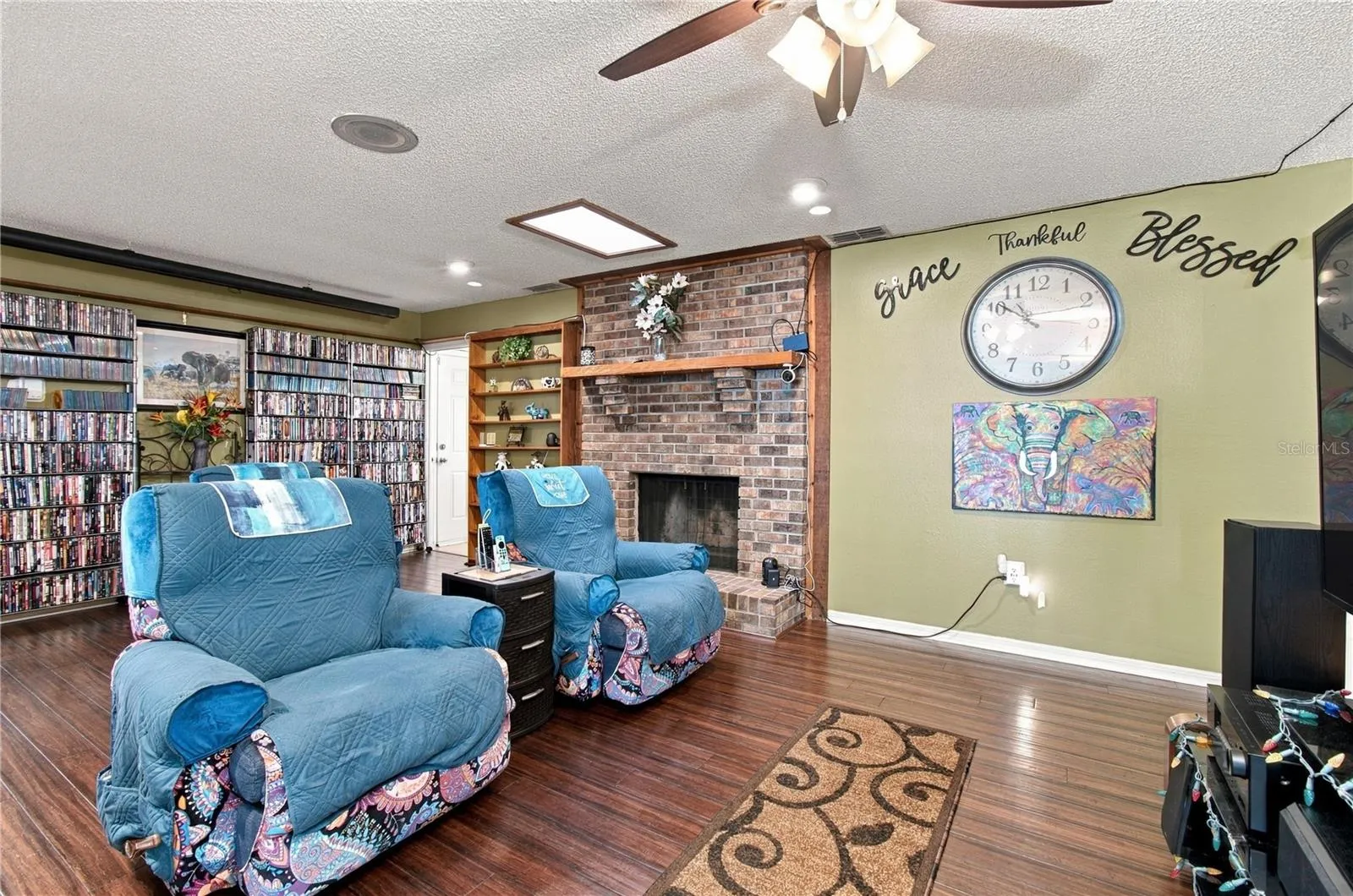 Stella Living Room
