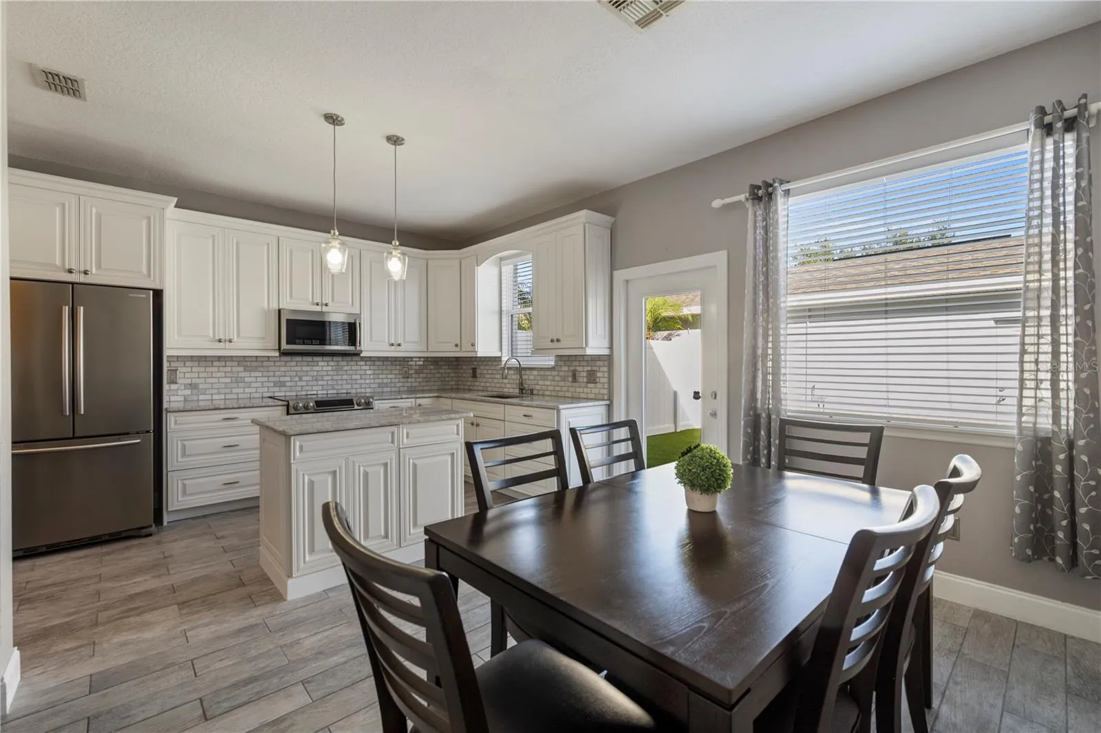 Kitchen with Dinette space