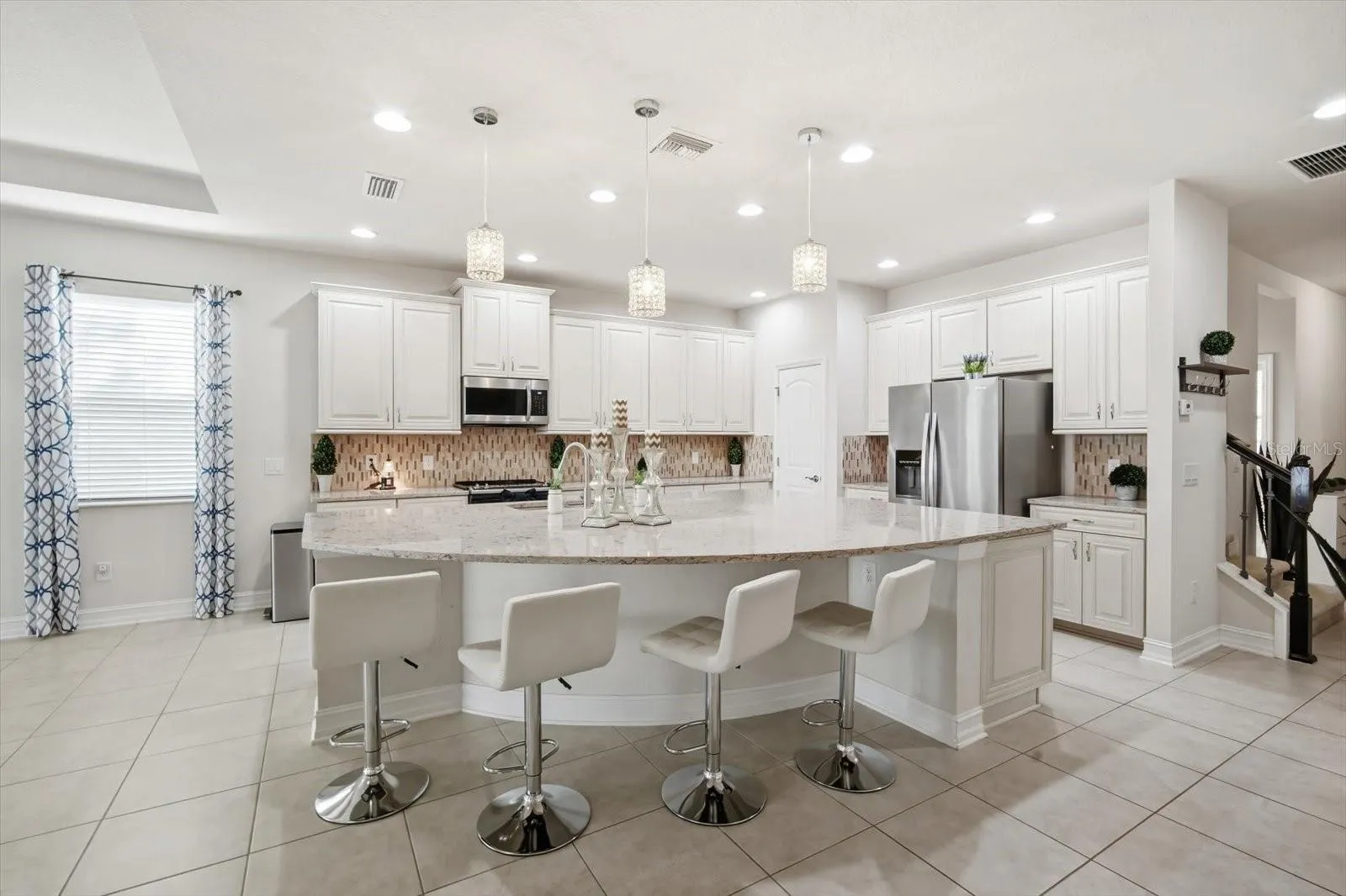 Kitchen/Dining