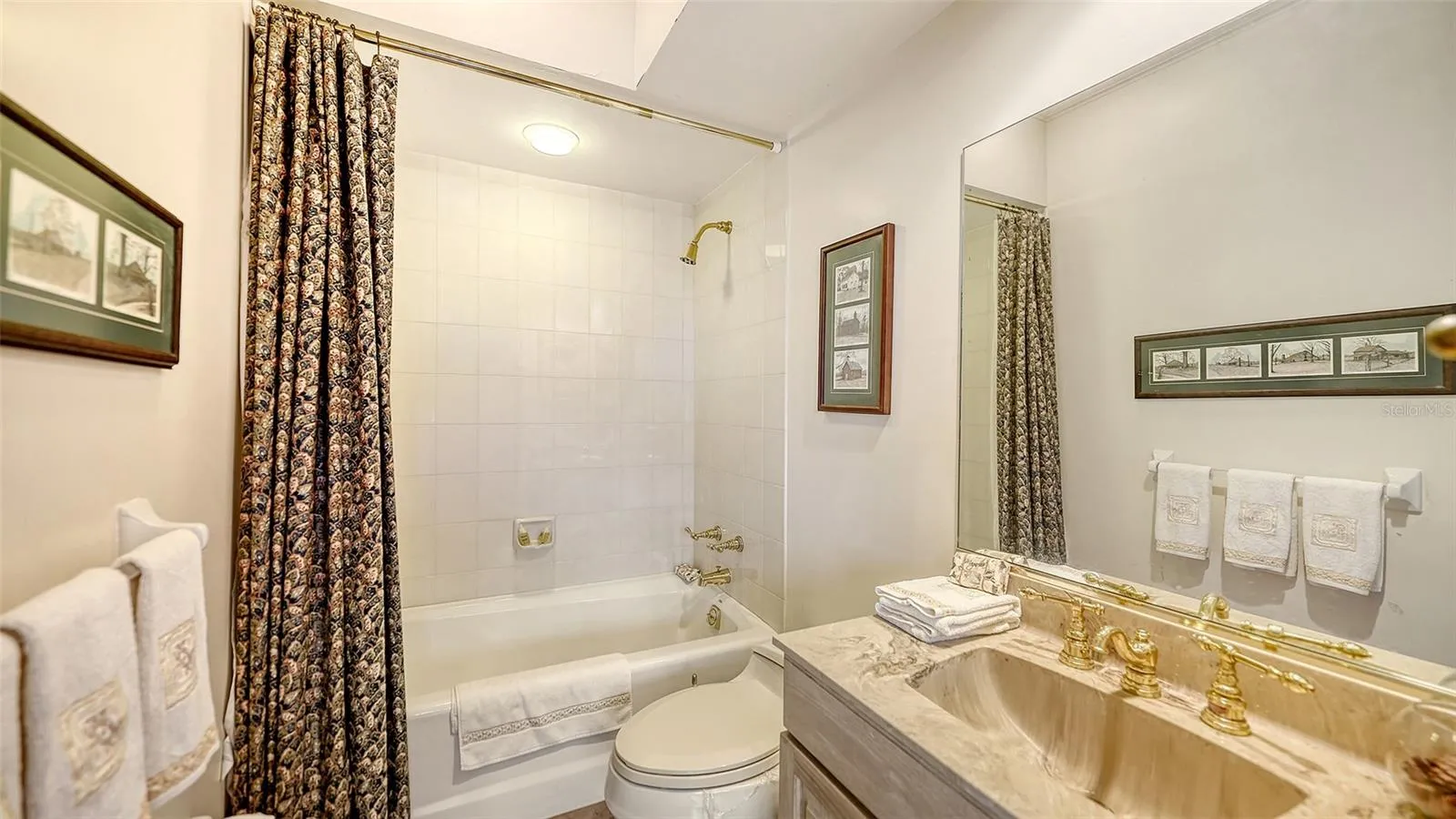Bath #2 EN-SUITE
