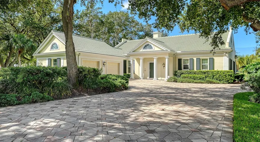 Long Majestic Driveway