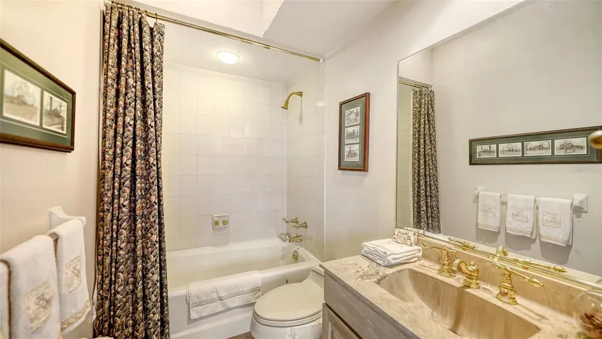 Bath #2 EN-SUITE